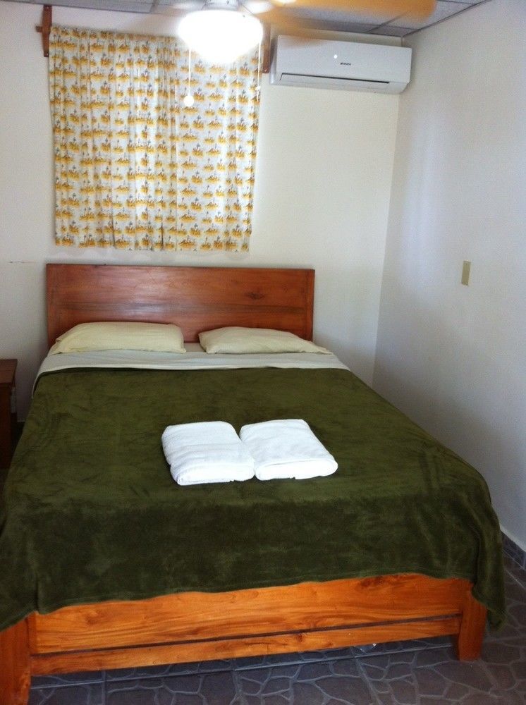 Hotel Casa Loma à Pedasi Town Extérieur photo
