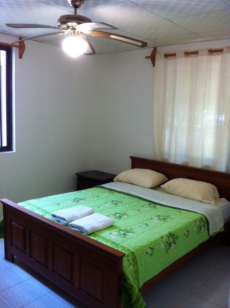 Hotel Casa Loma à Pedasi Town Extérieur photo